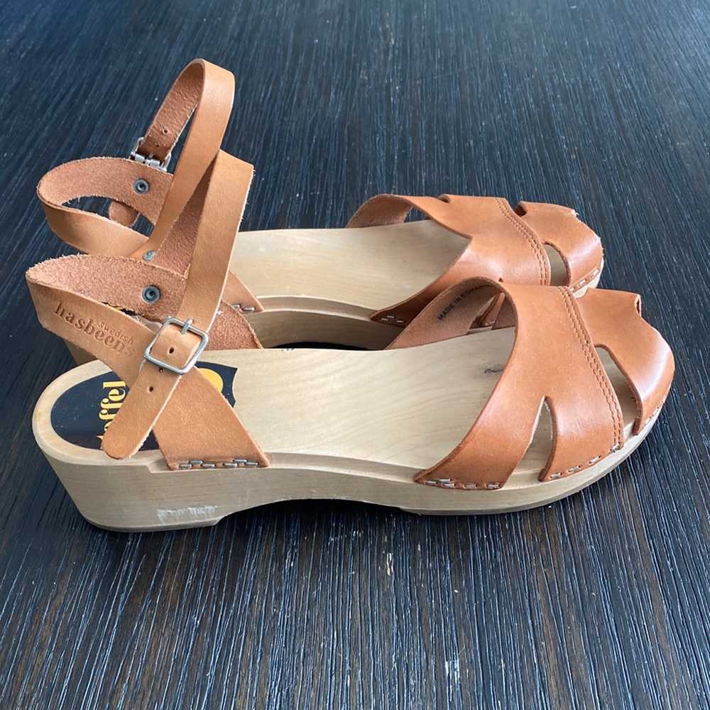 Swedish Hasbeens Platform Clogs Size:40